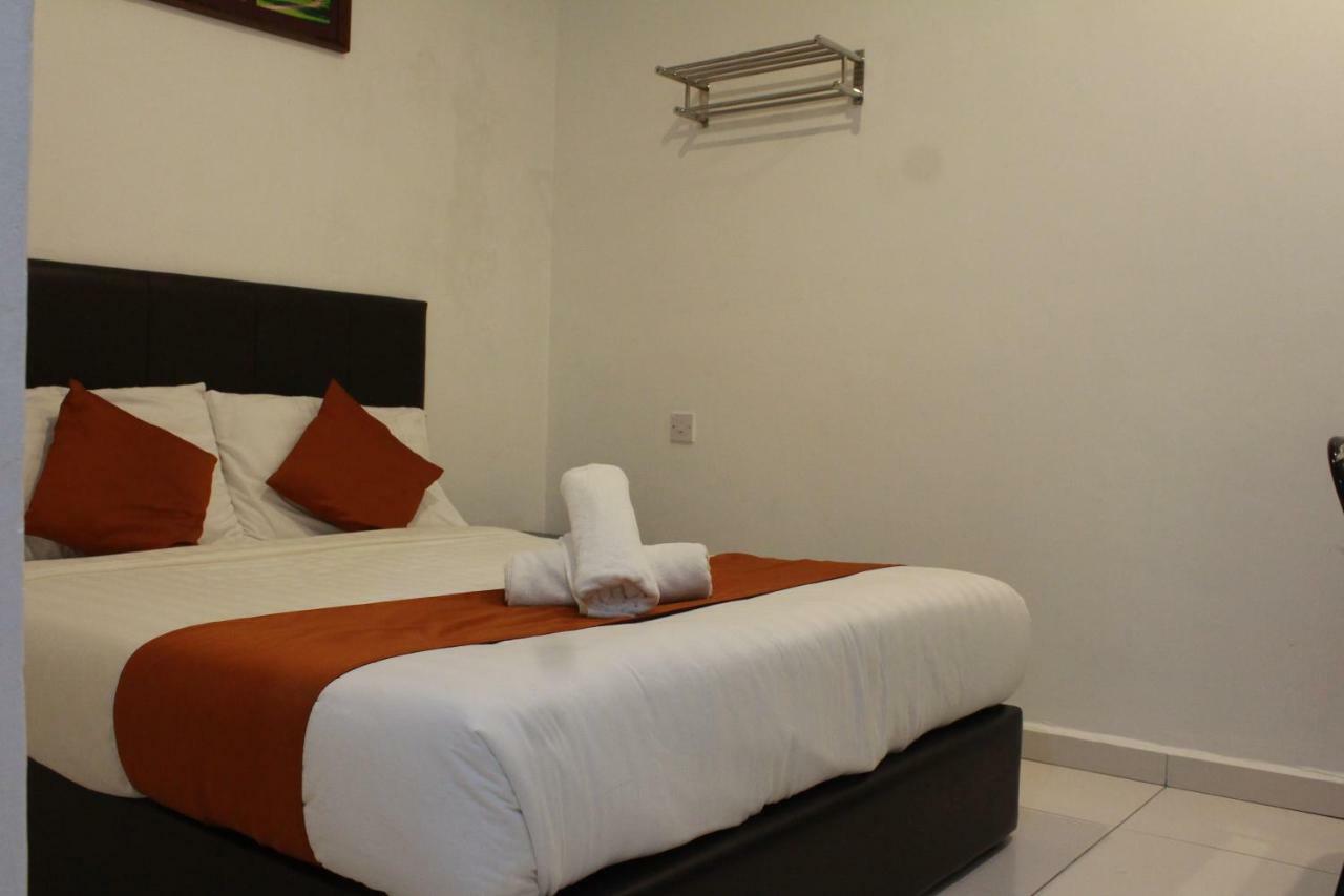 Hotel Ec Double Star Klia 1-Klia 2 雪邦 外观 照片
